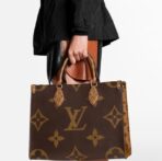 LOUIS VUITTON ONTHEGO Classic Old Flower All-match Commuting Jungle Bag Coated Canvas Tote Bag Tote Bag Shopping Bag One-shoulder Handbag Medium Size Women's Brown/Caramel Color Blocking - Image 9